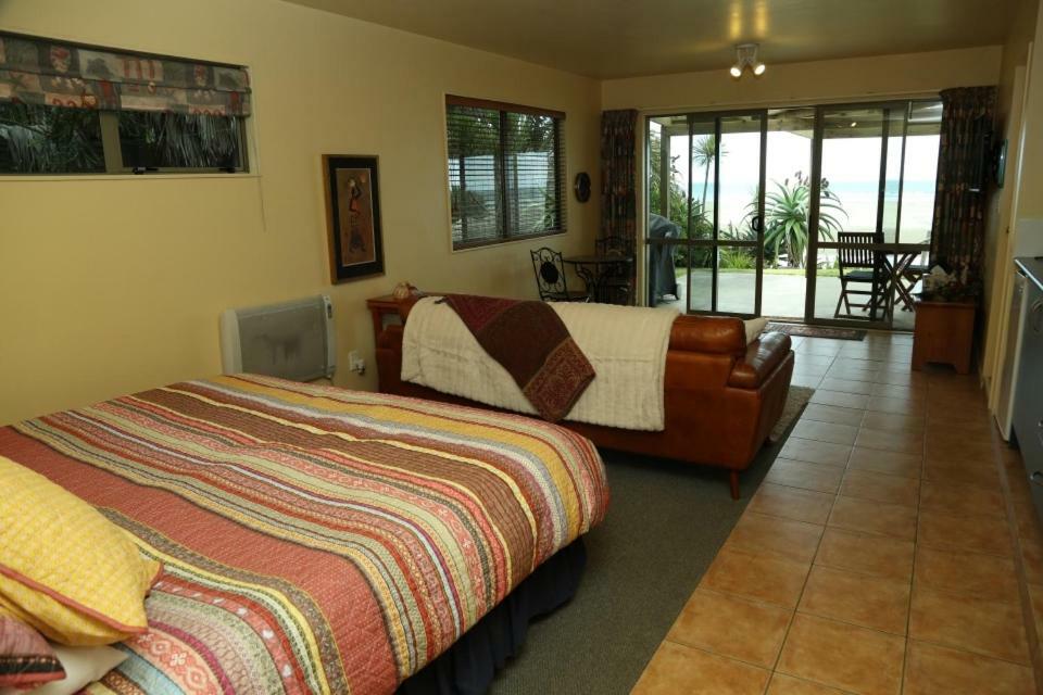 Gems Seaside Lodge Ahipara Ngoại thất bức ảnh