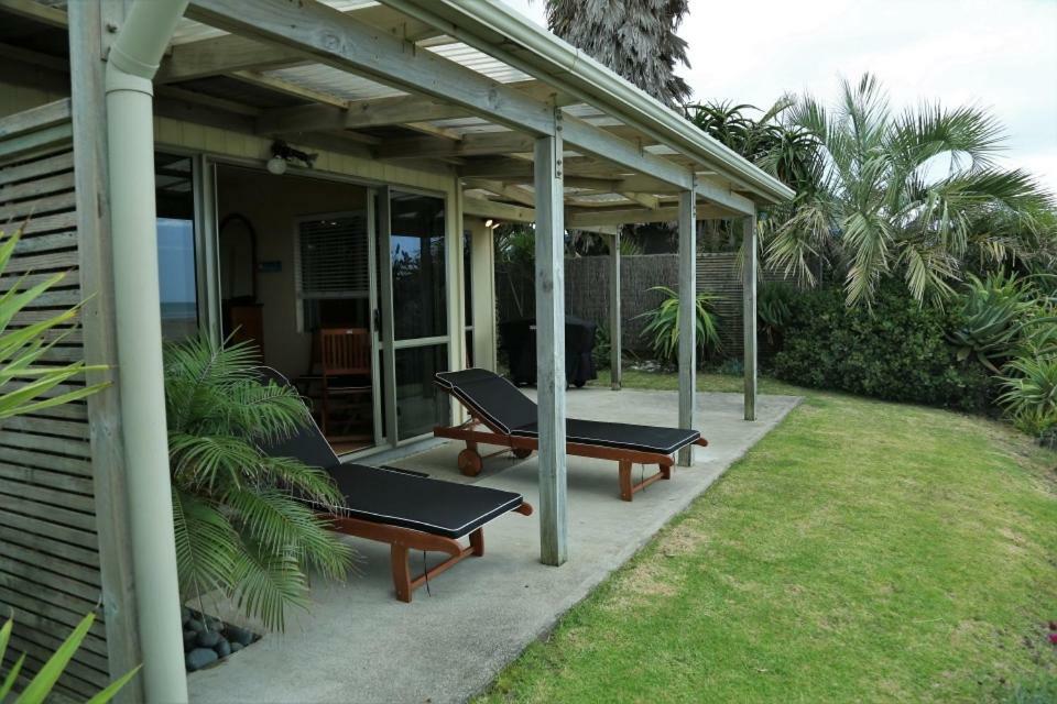 Gems Seaside Lodge Ahipara Ngoại thất bức ảnh
