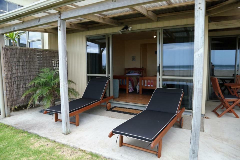 Gems Seaside Lodge Ahipara Ngoại thất bức ảnh