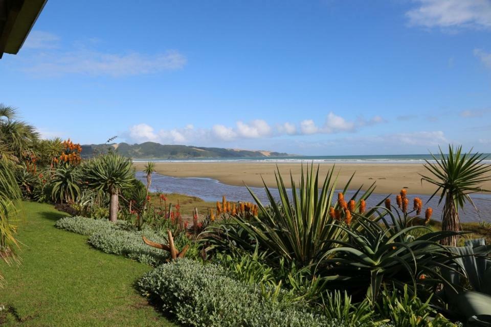 Gems Seaside Lodge Ahipara Ngoại thất bức ảnh
