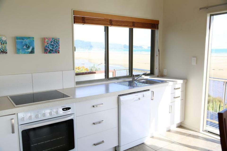 Gems Seaside Lodge Ahipara Ngoại thất bức ảnh
